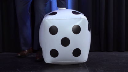 Air Dice created by Gonçalo Gil and Gee Magic - Trick - Image 3